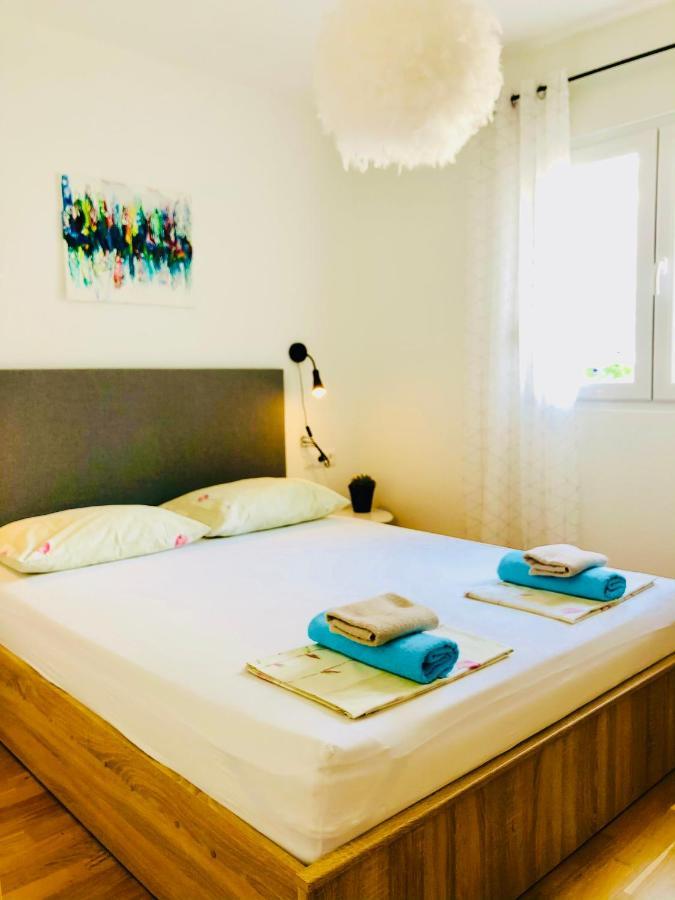 Villa Dani Sea & Pool Apartments تروغير المظهر الخارجي الصورة