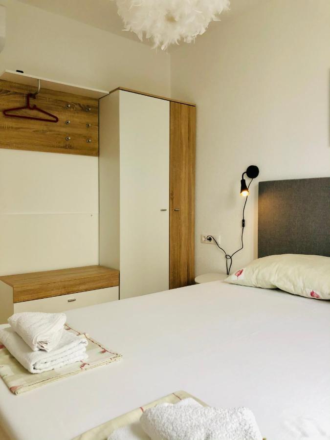 Villa Dani Sea & Pool Apartments تروغير المظهر الخارجي الصورة
