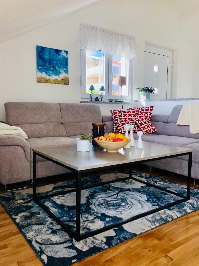 Villa Dani Sea & Pool Apartments تروغير المظهر الخارجي الصورة