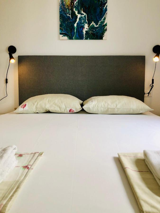 Villa Dani Sea & Pool Apartments تروغير المظهر الخارجي الصورة