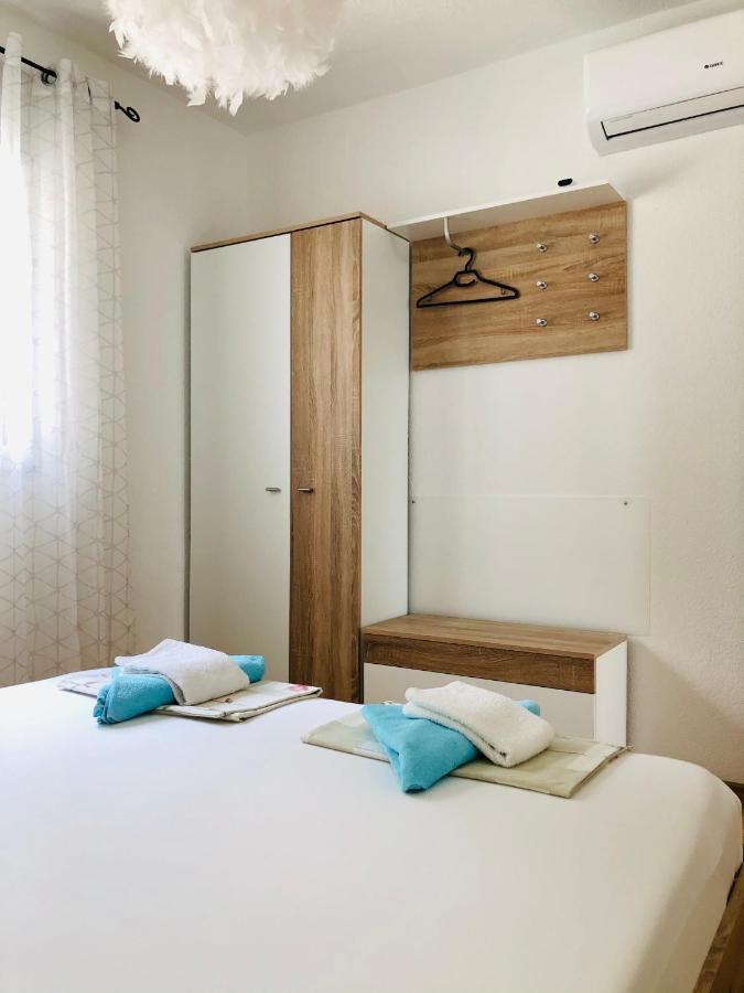 Villa Dani Sea & Pool Apartments تروغير المظهر الخارجي الصورة